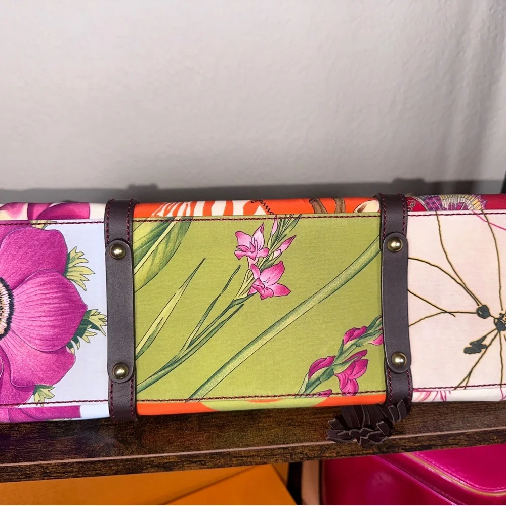 Salvatore Ferragamo Exotic Animal Print Purse Handbag - Picture 6 of 6